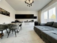 Eladó téglalakás, Pécsett, Szigeti úton 66.9 M Ft, 2 szobás