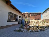 Eladó családi ház, Vecsésen 119.9 M Ft, 3 szobás