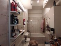 Eladó téglalakás, IV. kerületben 67 M Ft, 2 szobás