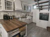 Eladó családi ház, Lakitelken 77.99 M Ft, 5 szobás