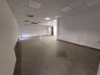 Kiadó üzlethelyiség, III. kerületben 1300 E Ft / hó