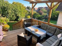 Eladó családi ház, Szentendrén 311 M Ft, 7 szobás