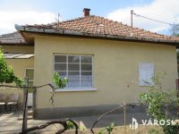 Eladó családi ház, Orosházán 17.9 M Ft, 2 szobás