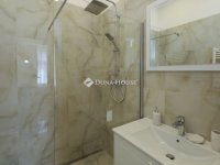 Eladó téglalakás, VIII. kerületben 186 M Ft, 3 szobás