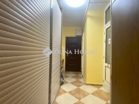 Eladó panellakás, Pécsett 54.9 M Ft, 4 szobás