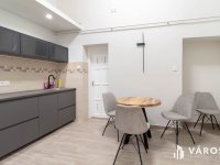 Kiadó téglalakás, albérlet, VI. kerületben 250 E Ft / hó