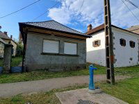 Eladó családi ház