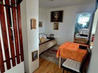 Eladó családi ház, Pécsett 32.3 M Ft, 2 szobás