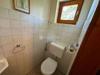 Eladó családi ház, Szentendrén 200.8 M Ft, 6 szobás