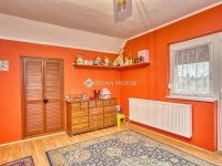 Eladó családi ház, XVIII. kerületben 169.9 M Ft, 7 szobás