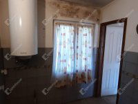 Eladó családi ház, Lovásziban 7.6 M Ft, 2 szobás