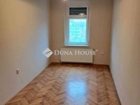 Kiadó téglalakás, albérlet, Pécsett 310 E Ft / hó, 5 szobás