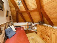 Eladó családi ház, Tatabányán 199 M Ft, 6+3 szobás