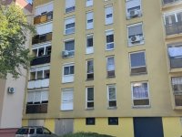 Eladó panellakás, Pécsett, Gadó utcában 36 M Ft, 1+1 szobás