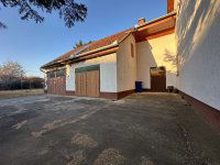 Eladó családi ház