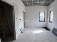 Eladó családi ház, Gyálon 249.9 M Ft, 6 szobás