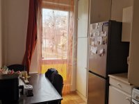 Eladó panellakás, Pécsett 51.5 M Ft, 2+1 szobás