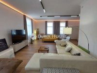 Eladó téglalakás, Baján 99.99 M Ft, 2 szobás