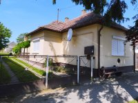 Eladó családi ház, Balatonkeresztúron, Kossuth Lajos utcában