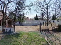 Eladó családi ház, Szegeden 72 M Ft, 3 szobás