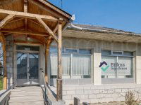 Eladó üzlethelyiség