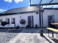 Eladó családi ház