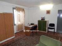 Eladó ipari ingatlan, Őrbottyánban 145 M Ft