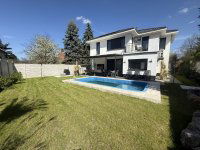 Eladó családi ház, Budaörsön 299 M Ft, 5+1 szobás