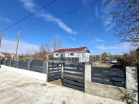 Eladó családi ház, Csörögön 44.9 M Ft, 2 szobás