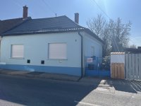 Eladó családi ház, Hévízen 34.9 M Ft, 2 szobás