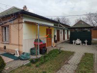 Eladó családi ház, Szigetszentmiklóson 89.9 M Ft, 4 szobás
