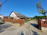 Eladó családi ház, Abádszalókban 130 M Ft, 8+8 szobás