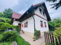Eladó családi ház, Pécsett 125 M Ft, 4 szobás