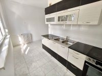Eladó panellakás, Kecskeméten 45 M Ft, 2 szobás