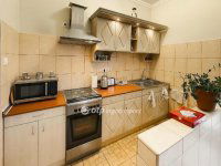 Eladó családi ház, Szegeden 81.8 M Ft, 5+1 szobás