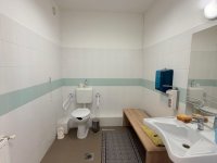 Eladó üzlethelyiség, Debrecenben 74.99 M Ft