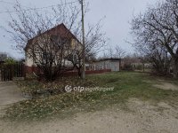 Eladó családi ház, Pusztaszabolcson 72.5 M Ft, 4+1 szobás