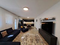 Eladó családi ház, Baján 77.8 M Ft, 4 szobás