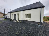 Eladó családi ház, Gencsapátiban 63.9 M Ft, 3 szobás