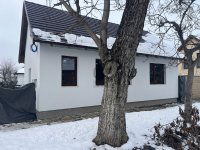 Eladó családi ház, Szekszárdon 109.9 M Ft, 4 szobás