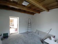 Eladó családi ház, Apcon 10 M Ft, 2 szobás