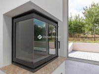 Eladó családi ház, Pencen 94.9 M Ft, 3 szobás