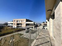 Eladó téglalakás, XVII. kerületben 255 M Ft, 6 szobás