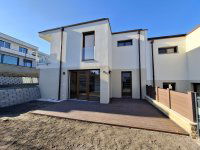 Eladó ikerház, III. kerületben 196 M Ft, 3+1 szobás