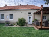 Eladó téglalakás, Pécsett 79.99 M Ft, 3 szobás