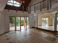 Eladó családi ház, XVIII. kerületben 260 M Ft, 8+1 szobás