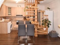 Eladó téglalakás, Pécsett 59.9 M Ft, 3 szobás