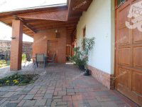 Eladó családi ház, Kiskőrösön 109.5 M Ft, 5 szobás