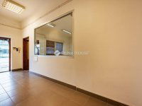 Eladó ipari ingatlan