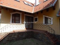 Eladó családi ház, Kecskeméten 115 M Ft, 6 szobás